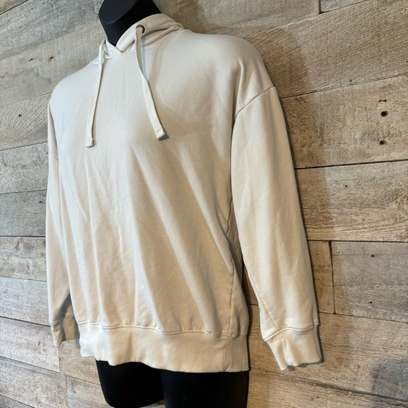 🛍️3/$30 Buffalo David Bitton women’s white hooded pullover sweatshirt size XL - Picture 2 of 7